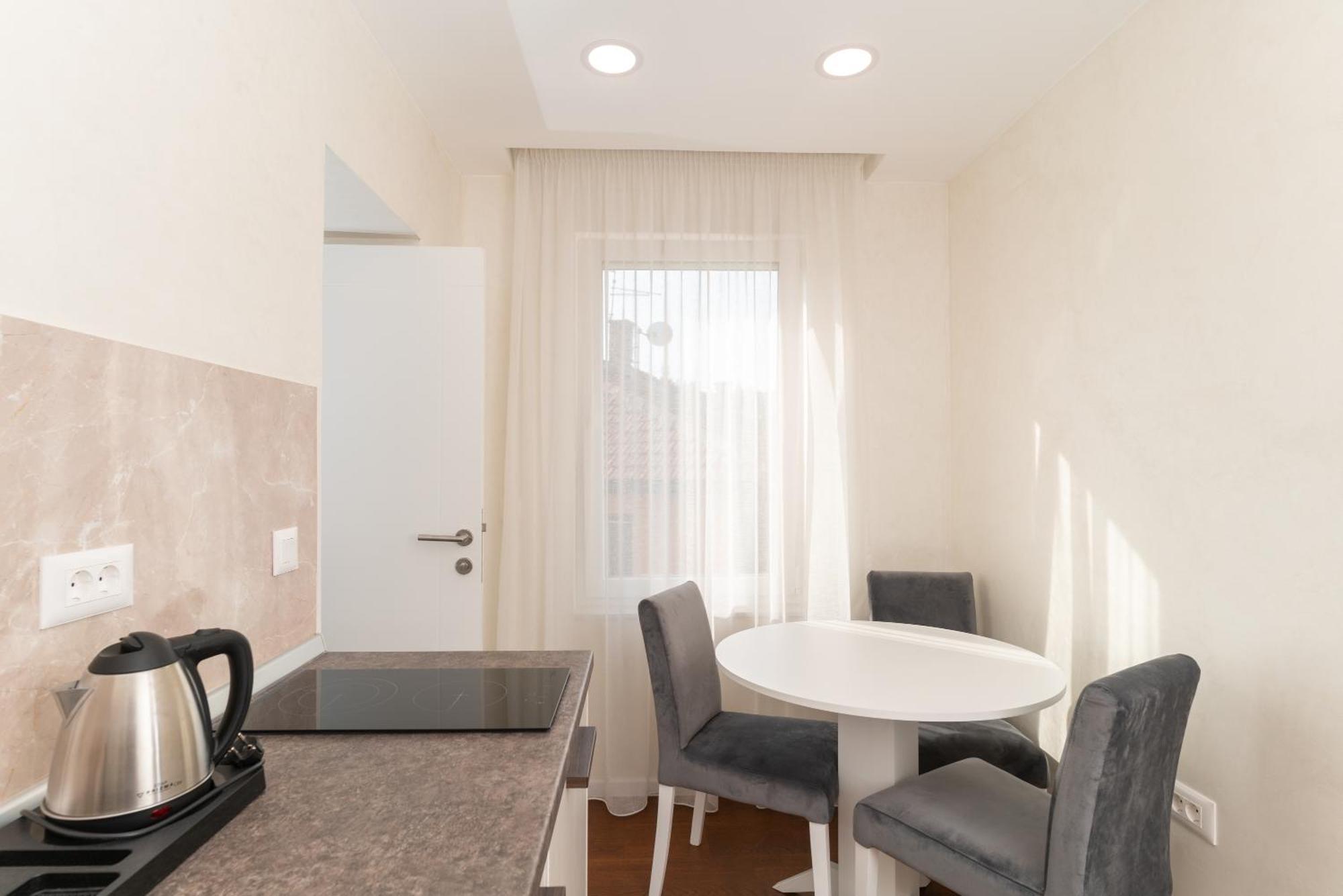 Ornament Hotel And Apartments 사라예보 외부 사진